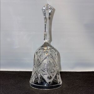 Elegant Crystal Bell